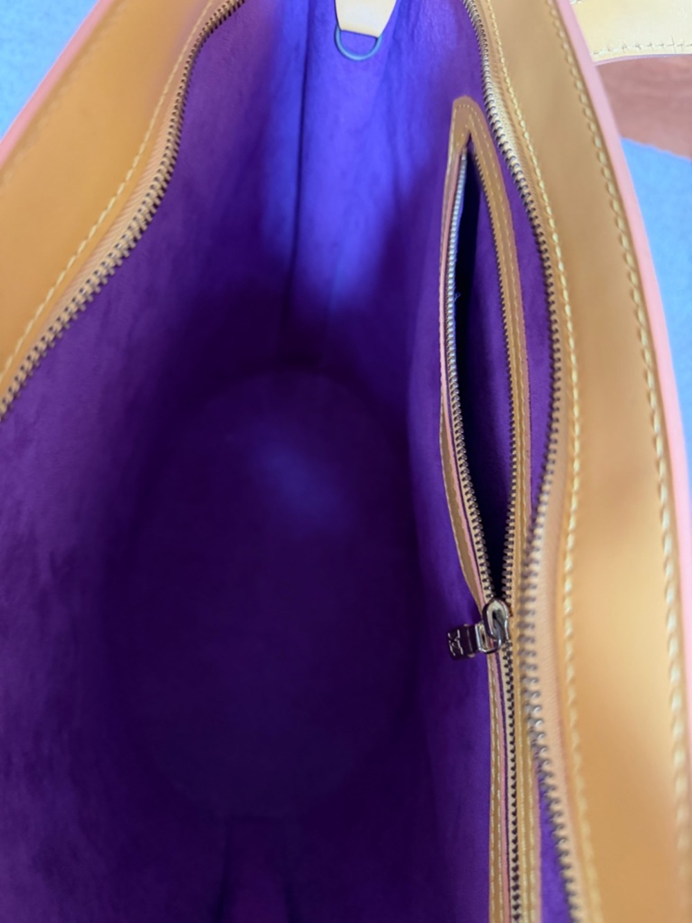 Louis Vuitton Epi Leather Tote Bag - Picture 5 of 5